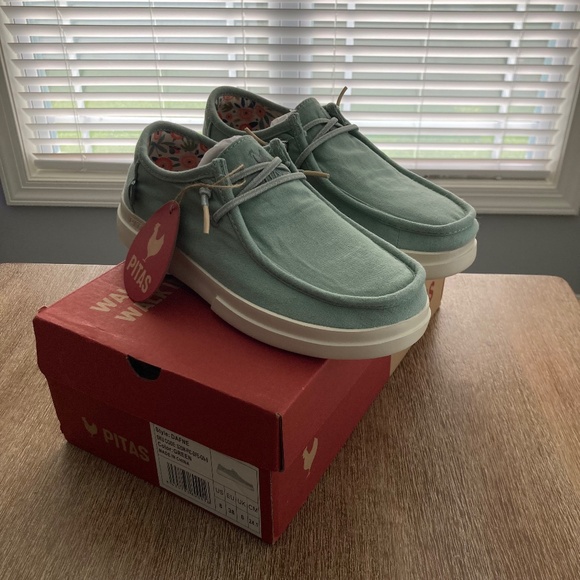 NWT PITAS Dafne Slip On - 8 - Picture 1 of 4